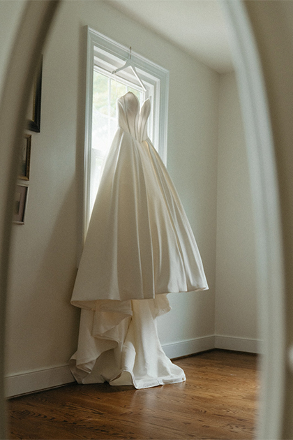 wedding venue bridal suite getting ready area manor house wedding venue ceremony reception area